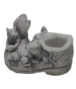 Fantasieco Stein-Schuh Mit Eichhörnchen, Ca. B13/H16/T22 Cm